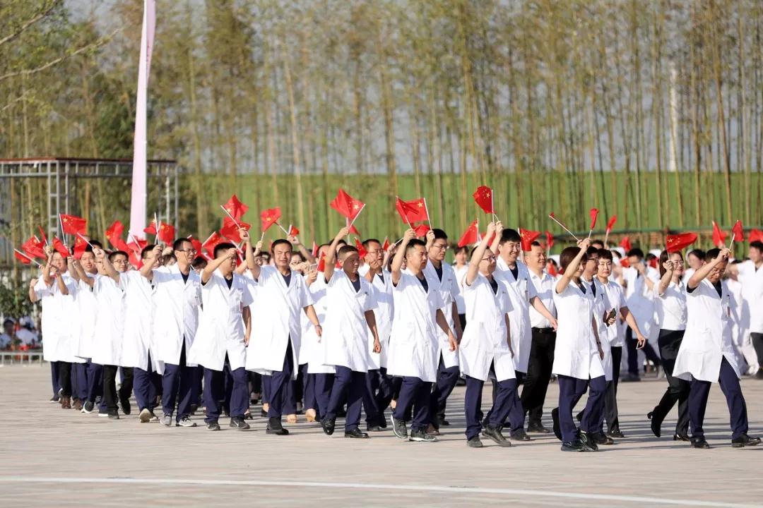 人民日報海外網(wǎng)記者走進(jìn)西安國際醫(yī)學(xué)中心，請看報道