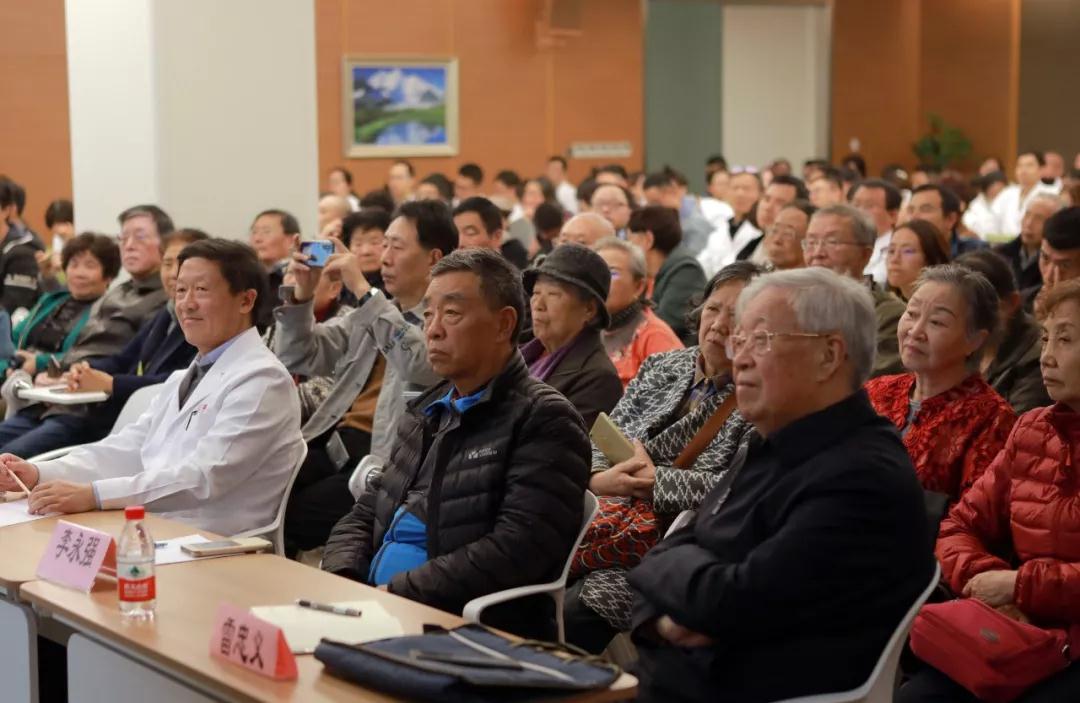 大咖來(lái)了！胡大一教授蒞臨西安國(guó)際醫(yī)學(xué)中心