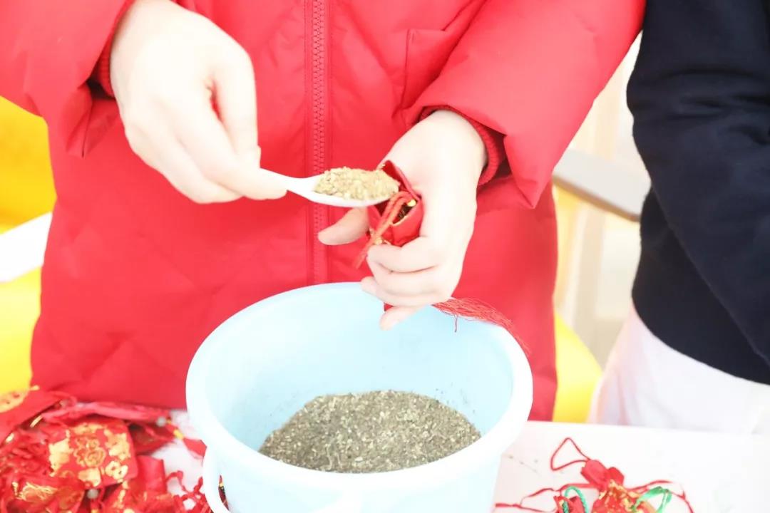 點(diǎn)贊！愛心捐款助力疫情防控