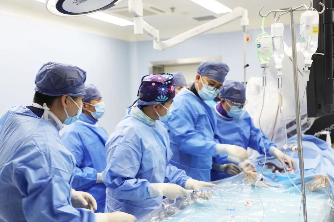 兩場(chǎng)直播愛你在“心”里，數(shù)萬(wàn)人受益