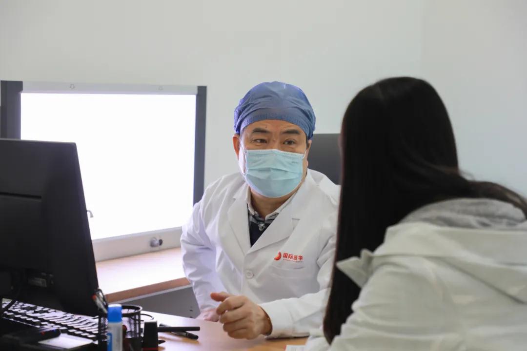 大醫(yī)之道⑥｜千萬里，我追尋著你——三秦最美醫(yī)務(wù)工作者吳昌歸教授寫意