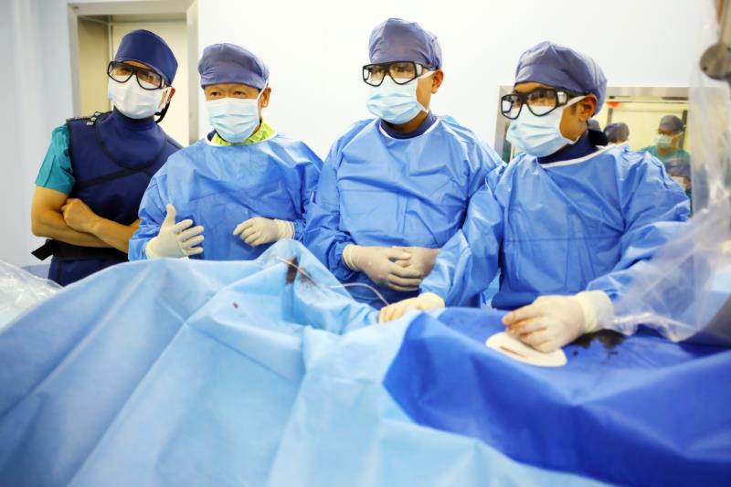 三秦網—別緊張啊，有我們在你放心吧！