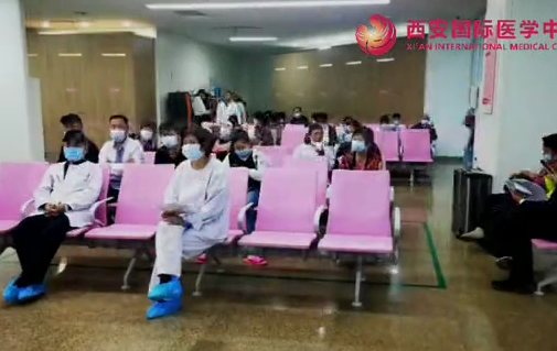 每一份報(bào)告都是醫(yī)生“翻山越嶺”得來(lái)的