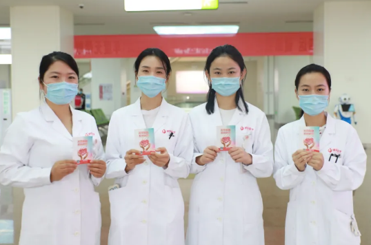 傳遞愛心 拯救生命——我院舉行“服務(wù)十四運(yùn)，健康我的城”無償獻(xiàn)血活動