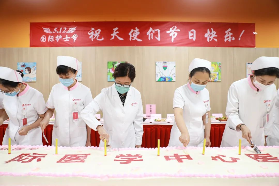 5·12國(guó)際護(hù)士節(jié)系列活動(dòng)之三|今天，讓所有鮮花為她們綻放！