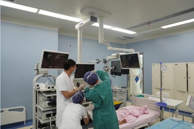 喘不上氣，窒息風(fēng)險臨近.....67歲老人終于重獲呼吸自由