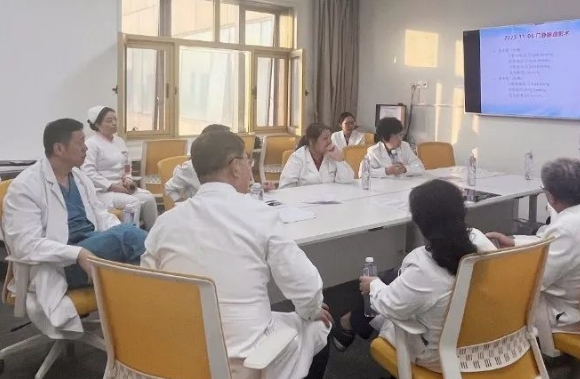 輾轉(zhuǎn)6家醫(yī)院 跨越2300公里 這位大伯終于在這家醫(yī)院查清長(zhǎng)期復(fù)發(fā)性腹水原因