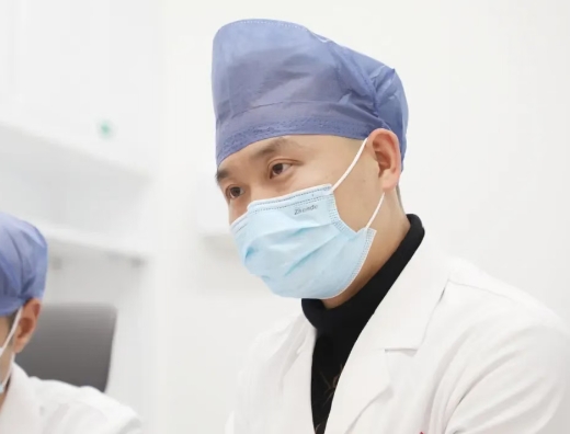 晨練后就頭暈氣喘，這位大叔問題到底出在哪？